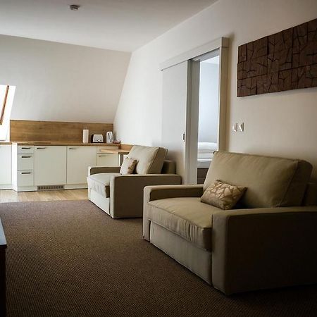 Komárno A7 Apartments מראה חיצוני תמונה